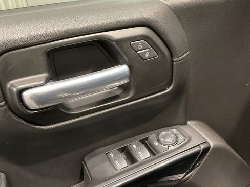 Used 2020 Chevrolet Silverado 1500 RST image 7