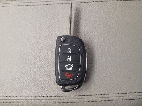 Used 2016 Hyundai Sonata SE image 32