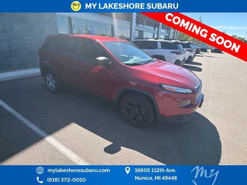 Used 2016 Jeep Cherokee Sport FWD image 1