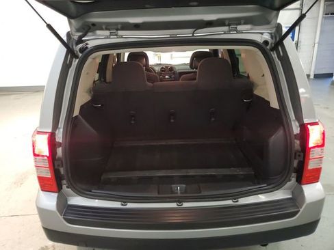 Used 2015 Jeep Patriot Sport w/ Power Value Group image 24