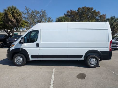 New 2026 RAM ProMaster 2500 image 8