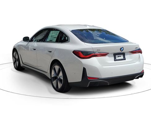 New 2026 BMW i4 xDrive40i w/ Premium Package AWD/4WD image 3
