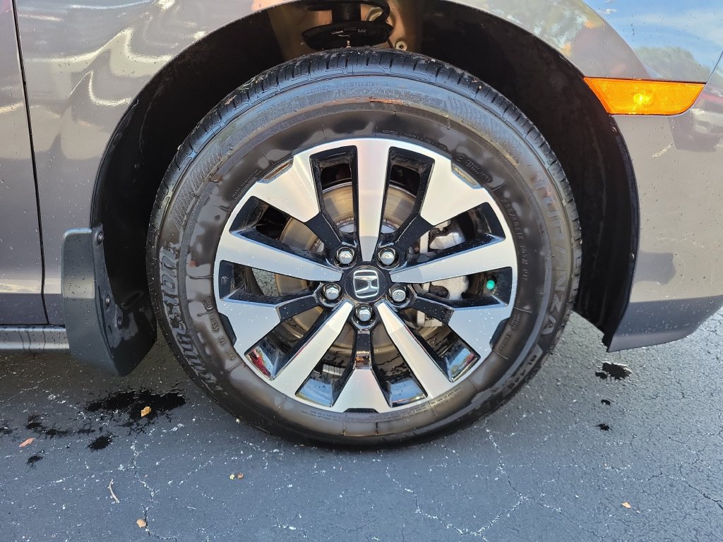 Certified 2026 Honda Odyssey EX-L image 7