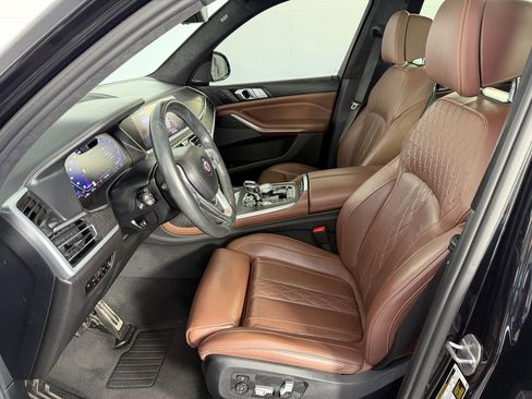 Used 2021 BMW ALPINA XB7 image 5