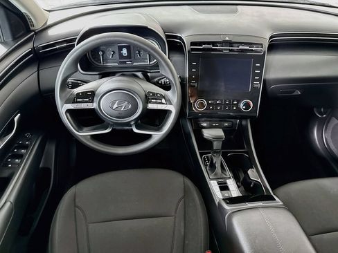 Certified 2023 Hyundai Tucson SE AWD/4WD image 4