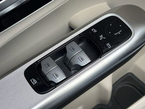 New 2026 Mercedes-Benz GLC 300 4MATIC image 13