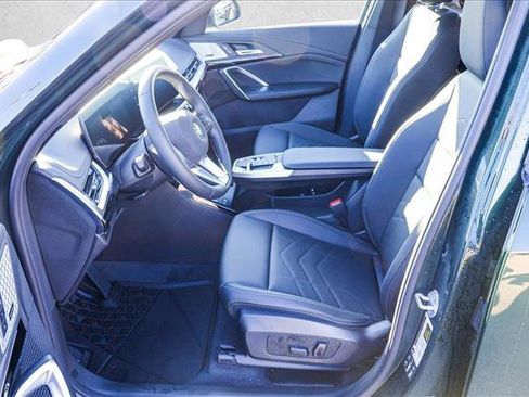 Certified 2025 BMW X1 xDrive28i w/ Convenience Package image 12