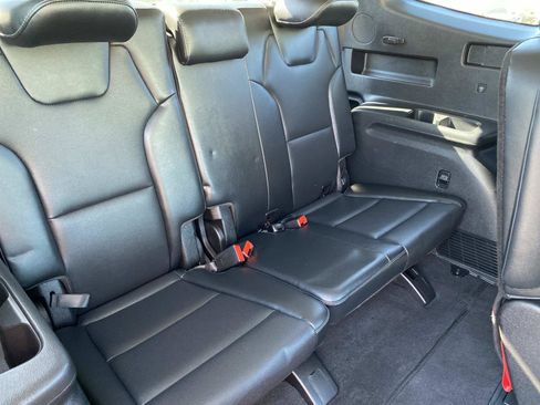 Used 2023 Kia Telluride S AWD/4WD image 25