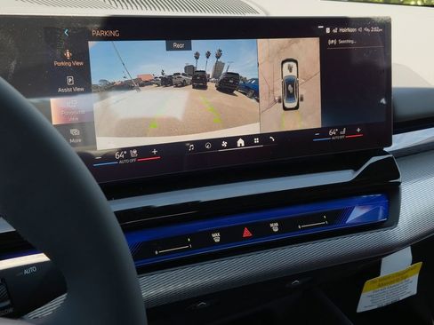 New 2026 BMW i5 eDrive40 w/ M Sport Package RWD image 11