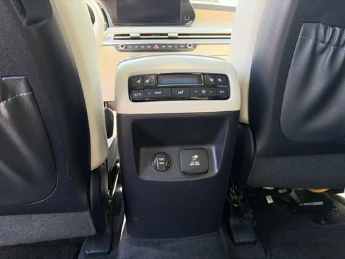 Used 2024 Hyundai Palisade Limited AWD/4WD image 27