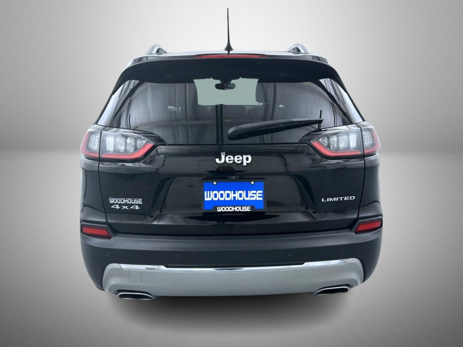 Used 2019 Jeep Cherokee Limited AWD/4WD image 6