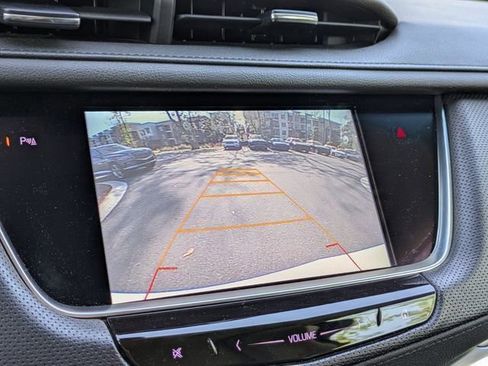 Used 2017 Cadillac XT5 Luxury w/ Driver Awareness Package AWD/4WD image 22