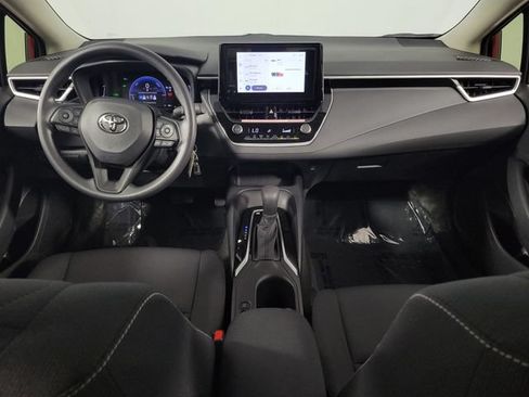 Used 2026 Toyota Corolla LE FWD image 25