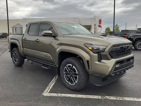 New 2026 Toyota Tacoma TRD Sport image 3