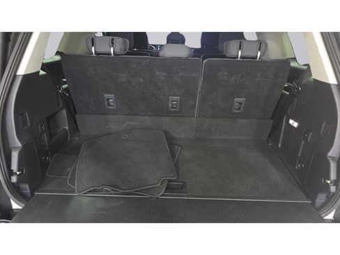 Certified 2025 Ford Expedition Active AWD/4WD image 12