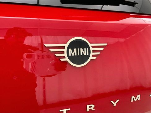 Certified 2025 MINI Cooper Countryman S image 30