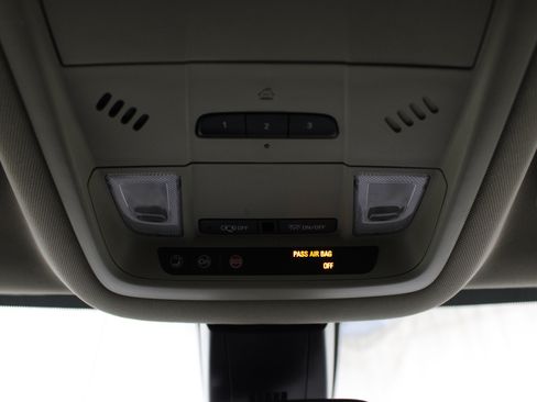 Used 2019 GMC Acadia Denali FWD image 23