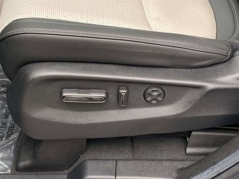 Certified 2025 Honda Odyssey Elite image 15