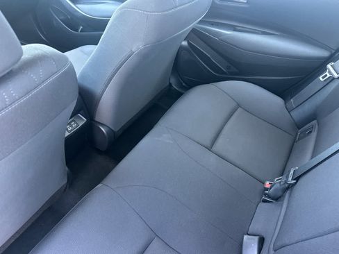Used 2024 Toyota Corolla LE FWD image 4