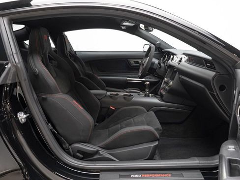 Used 2018 Ford Mustang Shelby GT350R w/ Equipment Group 920A RWD image 42
