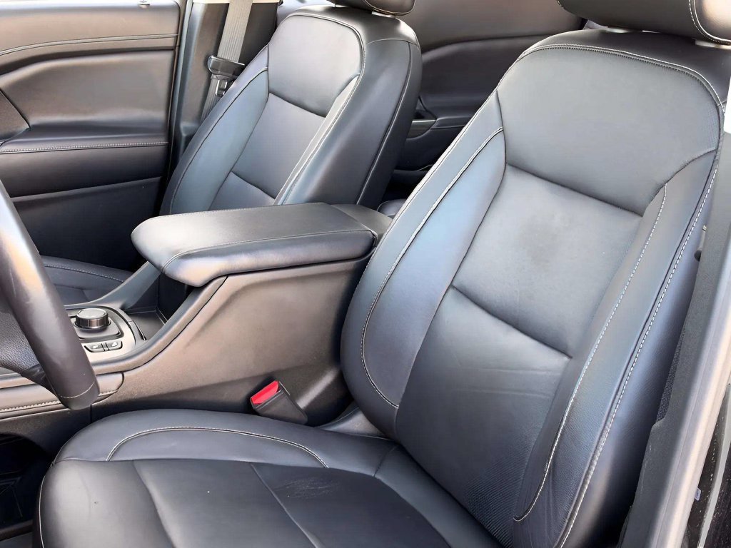 Used 2020 GMC Acadia SLT FWD image 10