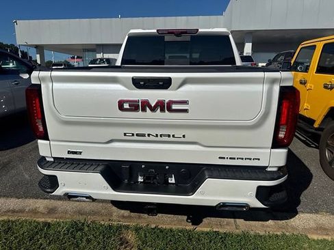 Used 2023 GMC Sierra 1500 Denali w/ Denali Reserve Package AWD/4WD image 6