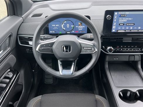 Used 2024 Honda Prologue EX image 16