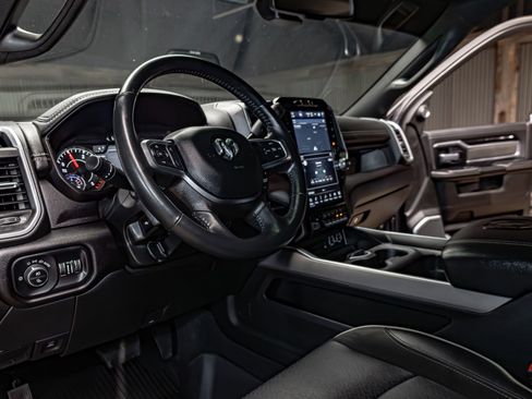 Used 2023 RAM 3500 Laramie image 17