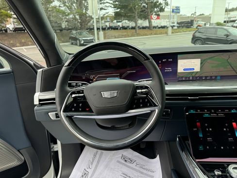 New 2025 Cadillac Escalade IQ Sport 2 image 17