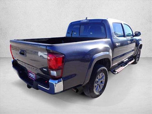 Used 2022 Toyota Tacoma SR5 image 4