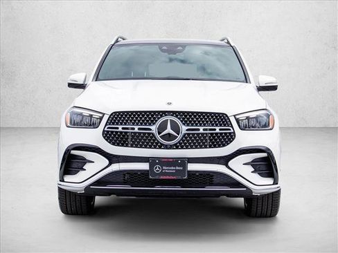 Certified 2026 Mercedes-Benz GLE 450 4MATIC image 2