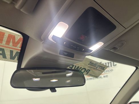 Used 2025 Honda Accord LX image 18