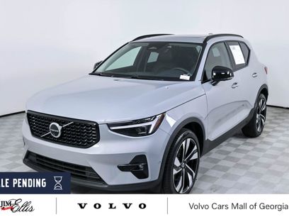 Certified 2024 Volvo XC40 B5 Plus w/ Protection Package Premier