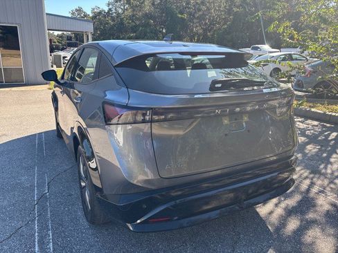Used 2024 Nissan Ariya AWD image 7