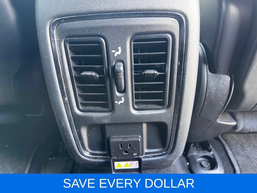 Used 2019 Jeep Grand Cherokee Altitude AWD/4WD image 21