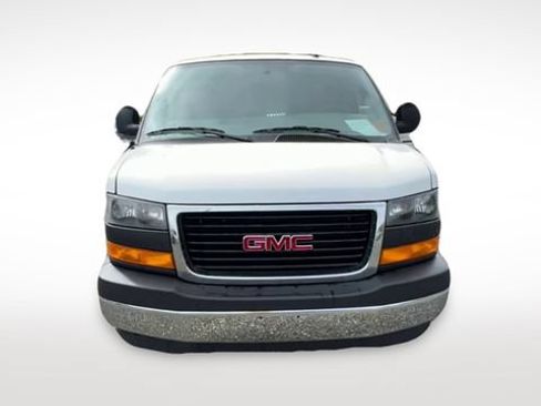 Used 2021 GMC Savana 2500 w/ Driver Convenience Package RWD image 3