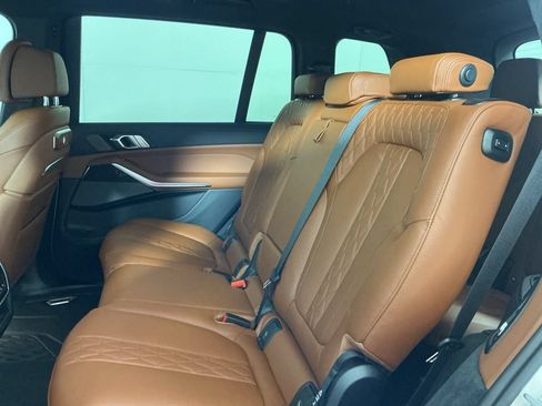 Certified 2026 BMW X7 M60i w/ Executive Package AWD/4WD image 26