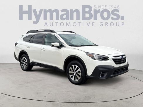 Used 2022 Subaru Outback Premium image 1