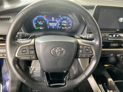 Used 2024 Toyota Grand Highlander Hybrid MAX Limited image 11