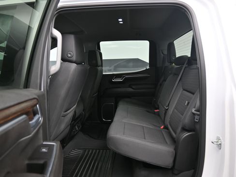 Used 2022 GMC Sierra 1500 Elevation image 18