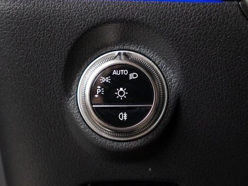 Certified 2025 Mercedes-Benz C 300 4MATIC Sedan image 17