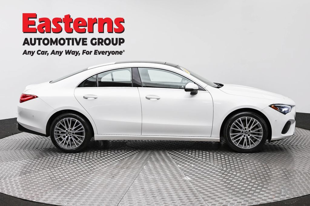 Used 2025 Mercedes-Benz CLA 250 image 4