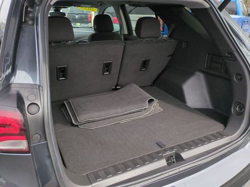 Certified 2023 Chevrolet Equinox LT AWD/4WD image 24