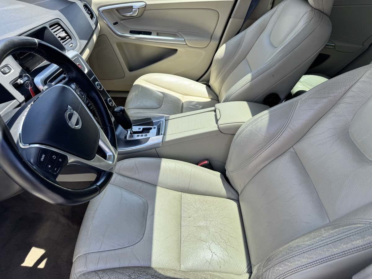 Used 2012 Volvo S60 T5 w/ Climate Pkg FWD image 35