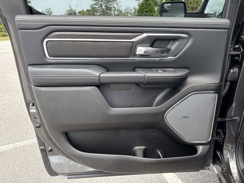 New 2026 RAM 1500 Laramie AWD/4WD image 9