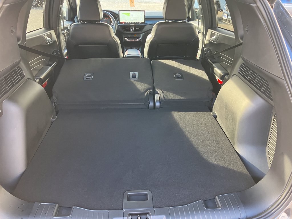 Used 2024 Ford Escape ST-Line w/ Tech Pack #1 AWD/4WD image 21