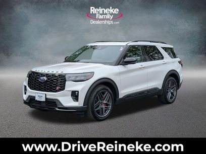 Used 2025 Ford Explorer ST