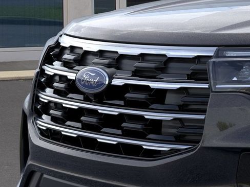 Used 2026 Ford Explorer Active w/ Active Comfort Package AWD/4WD image 41