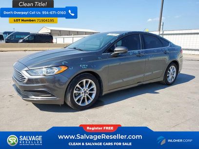 Used 2017 Ford Fusion SE w/ Fusion SE Technology Package