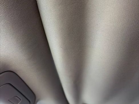 Used 2021 GMC Terrain SLT w/ Elevation Edition FWD image 13